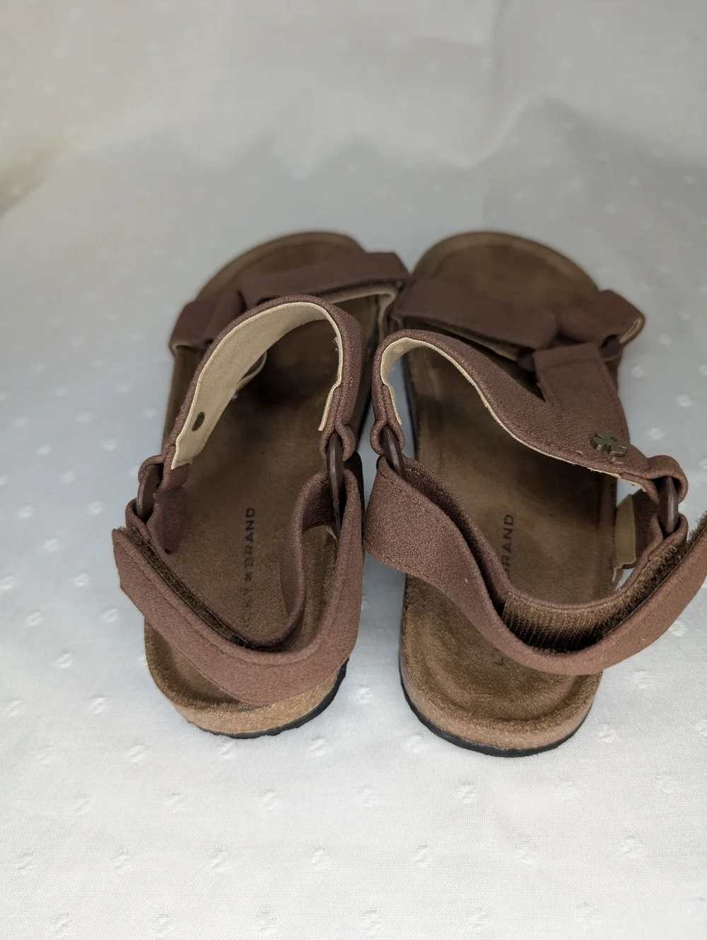 Lucky Brand Girls Size 2 Brown Sueded Strappy Cork Footbed Sandals Hook & Latch